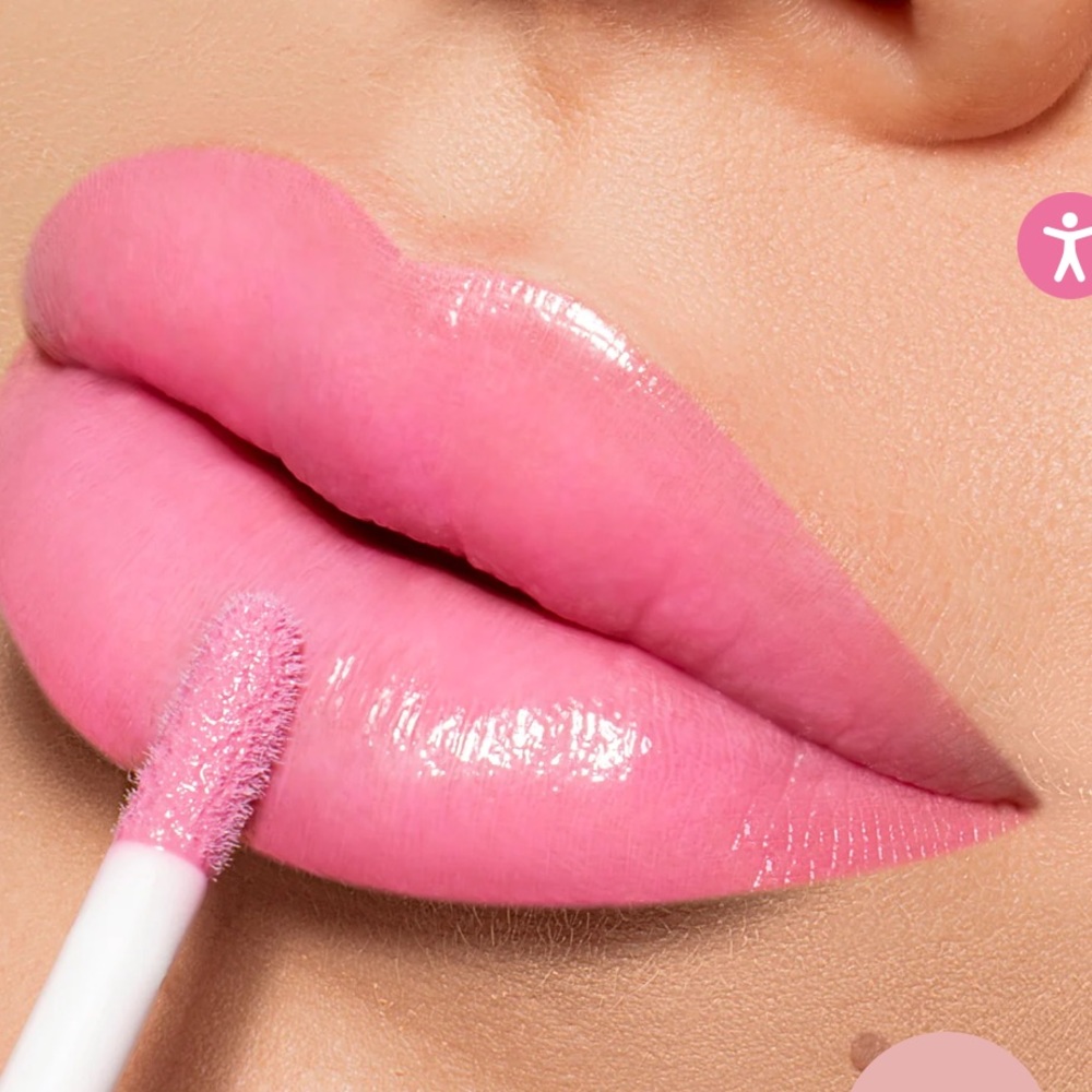 NEW 🍓 KAB lip gloss